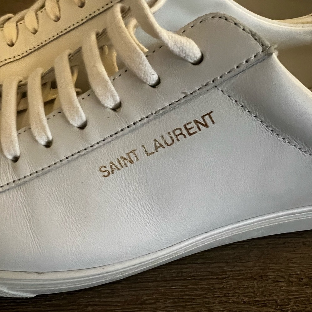 Saint Laurent White leather sneakers sz40